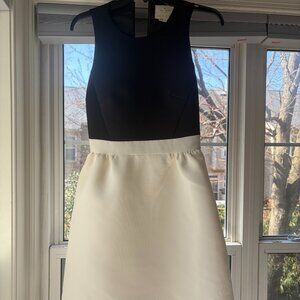 Kate Spade Black White Bow Back Cocktail Dress NWT Size 2